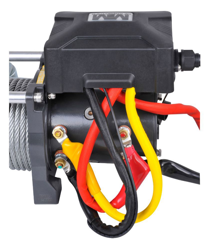 All EDGE series winches have been equipped with Tinned Coated Copper Power Cables with PVC insulation and the additional protection of a fibreglass outer sheath.